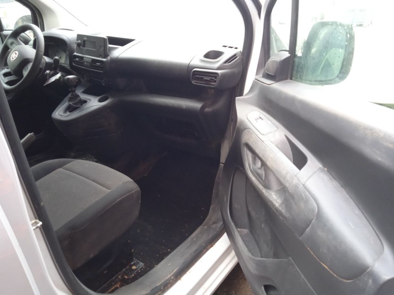 fiat doblo furgoneta/monovolumen (510_, 511_) del año 2023