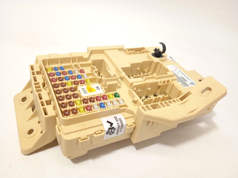 Recambio de caja reles / fusibles para hyundai kona 1.0 tgdi cat referencia OEM IAM 91950J9080  