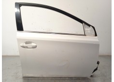 Recambio de puerta delantera derecha para toyota auris 2.0 d-4d cat referencia OEM IAM 6700102300  