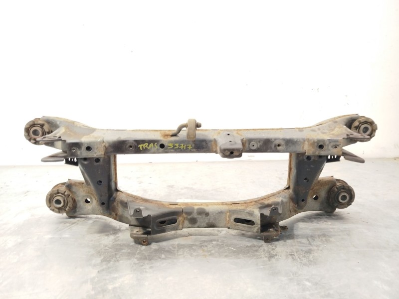 Recambio de puente trasero para toyota auris 2.0 d-4d cat referencia OEM IAM 5120602051  