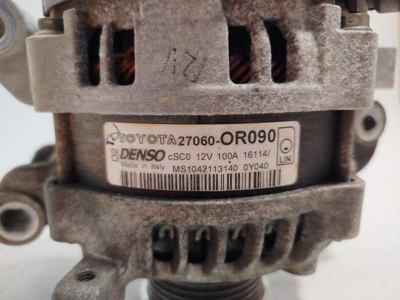 Recambio de alternador para toyota auris 2.0 d-4d cat referencia OEM IAM 27060OR090 270600R090 1042113140