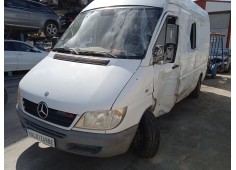 mercedes-benz sprinter 3-t furgoneta (b903) del año 2000 2