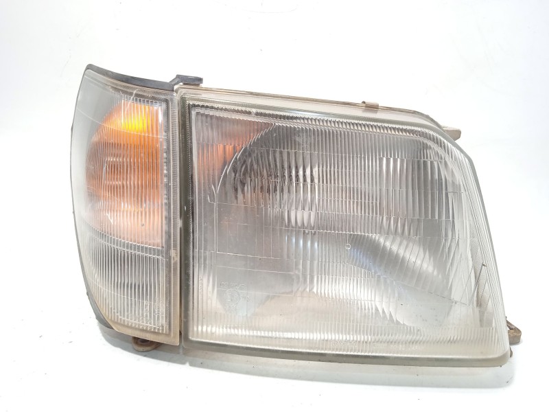 Recambio de faro derecho para toyota land cruiser (j9) td vx (5-ptas.) (kzj95) referencia OEM IAM 8111060800  