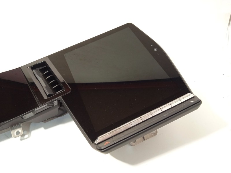 Recambio de pantalla multifuncion para renault austral tce 160 referencia OEM IAM 680508794R  A3C1204960000