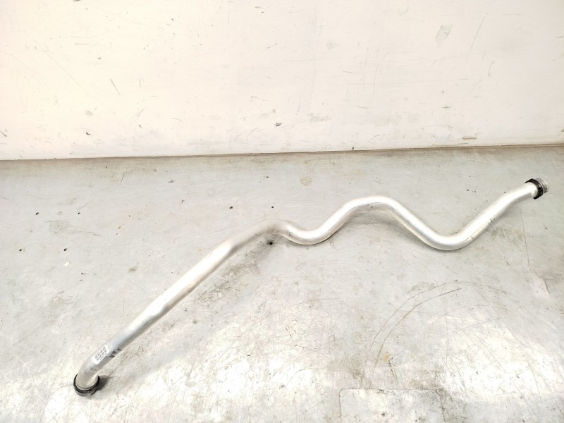 Recambio de tubo para porsche 911 descapotable (992) 3.8 turbo s (992650) referencia OEM IAM 992121568A  