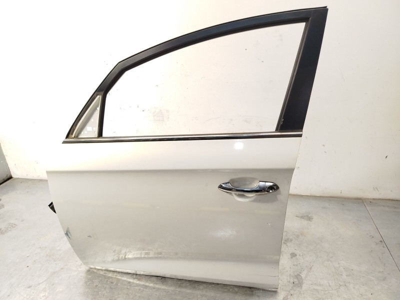 Recambio de puerta delantera izquierda para kia carens iv 1.7 crdi referencia OEM IAM 76003A4000  