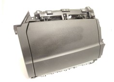 Recambio de guantera para lynk & co 01 phev referencia OEM IAM 8889771952  