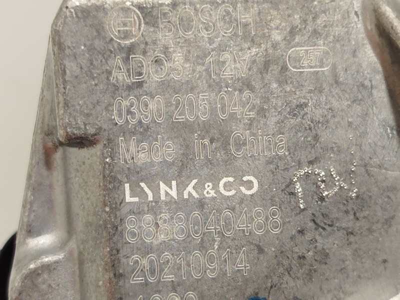 Recambio de motor limpia trasero para lynk & co 01 phev referencia OEM IAM 8888040488  0390205042