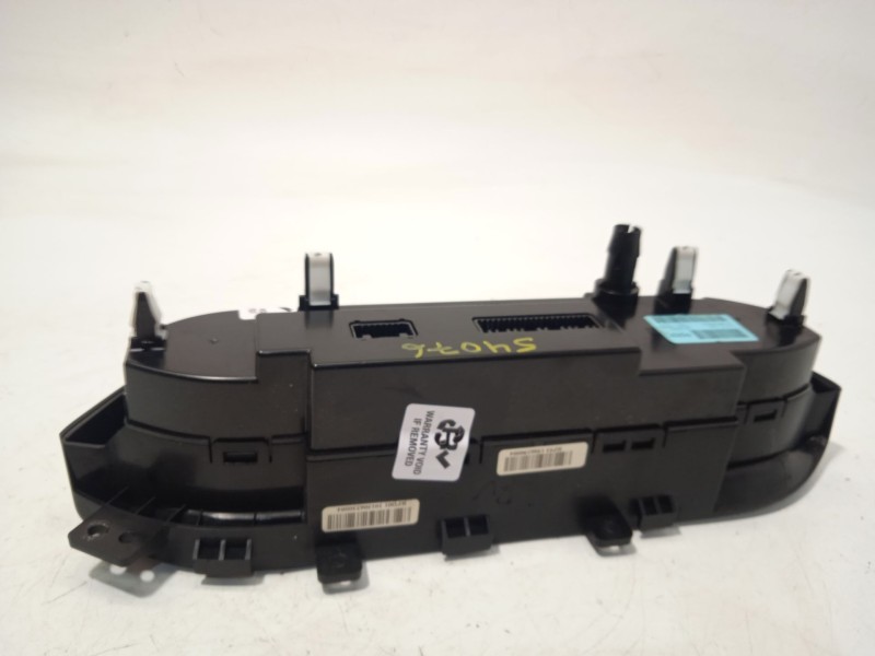 Recambio de mando climatizador para kia carens iv 1.7 crdi referencia OEM IAM 97250A4200CA  