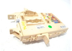 Recambio de caja reles / fusibles para kia carens iv 1.7 crdi referencia OEM IAM 91950A4510   2