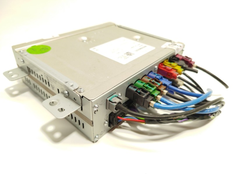 Recambio de modulo electronico para lynk & co 01 phev referencia OEM IAM 8892886229  