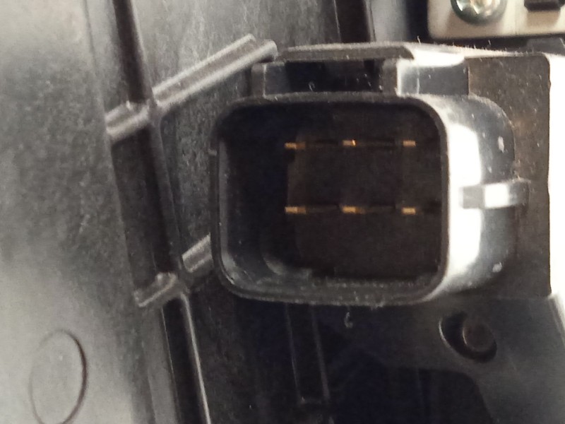 Recambio de elevalunas delantero derecho para kia carens iv 1.7 crdi referencia OEM IAM 82480A4300 82460A4010 