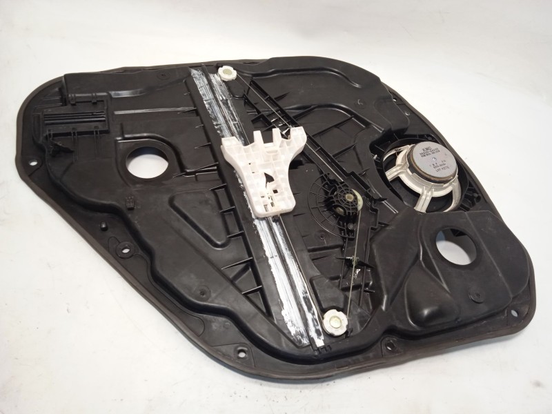 Recambio de elevalunas trasero derecho para kia carens iv 1.7 crdi referencia OEM IAM 83480A4050 83460A4010 