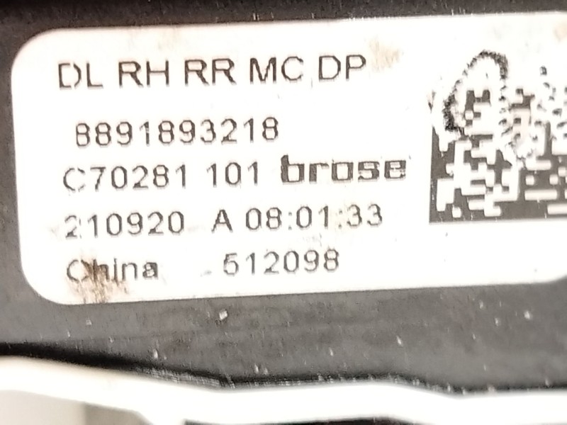 Recambio de cerradura puerta trasera derecha para lynk & co 01 phev referencia OEM IAM 8891893218  