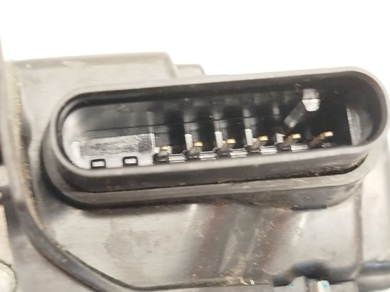 Recambio de cerradura puerta trasera izquierda para lynk & co 01 phev referencia OEM IAM 8891893212  