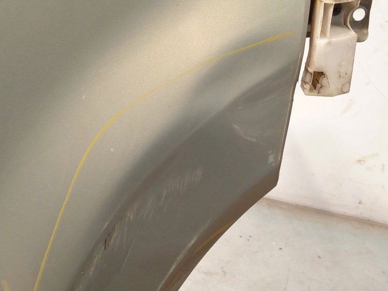 Recambio de aleta delantera derecha para renault koleos i (hy_) 2.0 dci 4x4 (hy0b) referencia OEM IAM 631000037R  