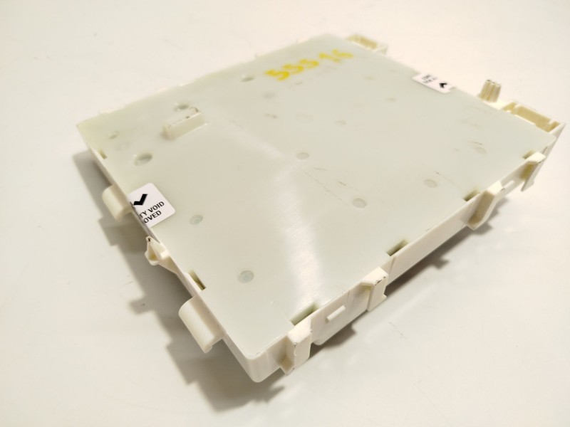 Recambio de caja reles / fusibles para lynk & co 01 phev referencia OEM IAM 8893103879  P8893103879