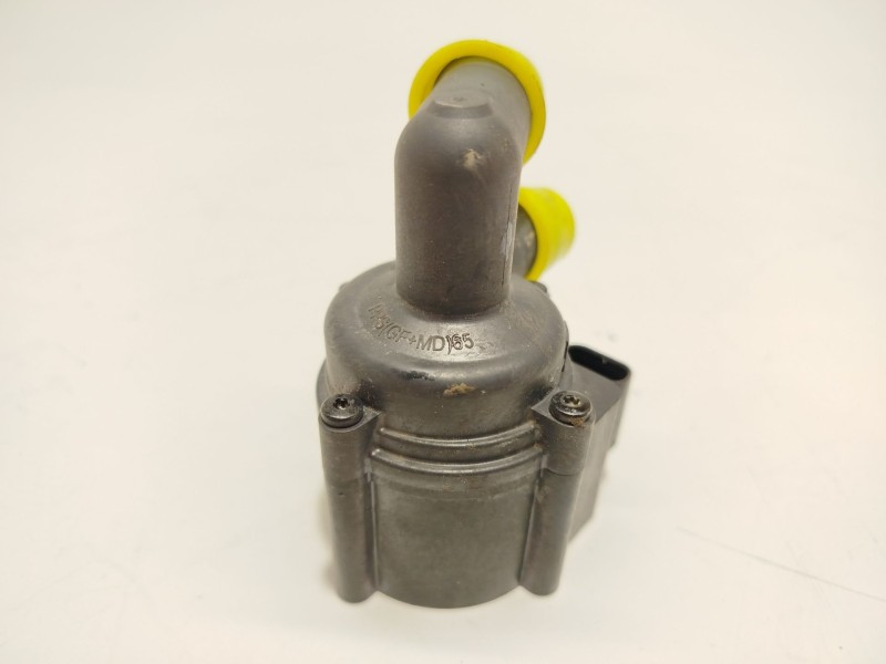 Recambio de bomba agua para lynk & co 01 phev referencia OEM IAM 8888759988 32222110 