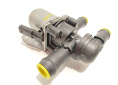 Recambio de bomba agua para lynk & co 01 phev referencia OEM IAM 8888038596  31461924 2