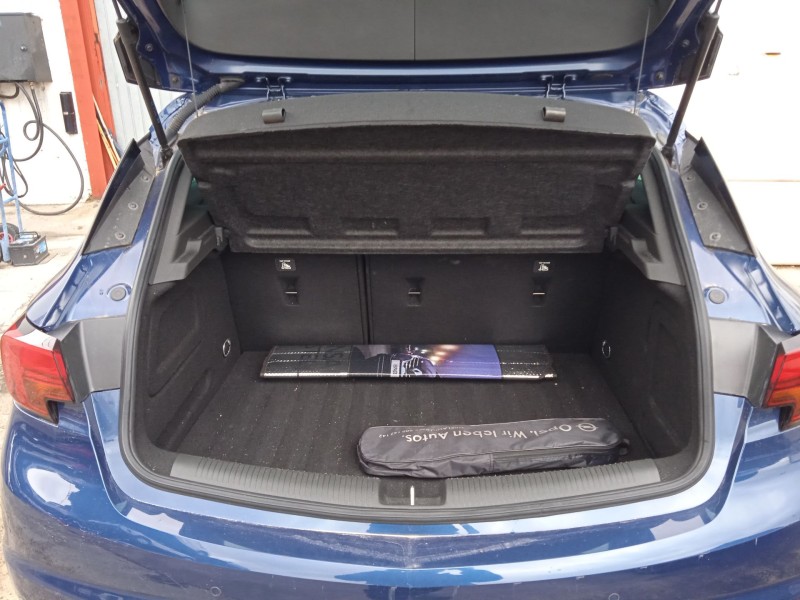 opel astra k (b16) del año 2020