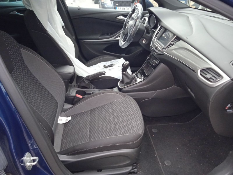 opel astra k (b16) del año 2020