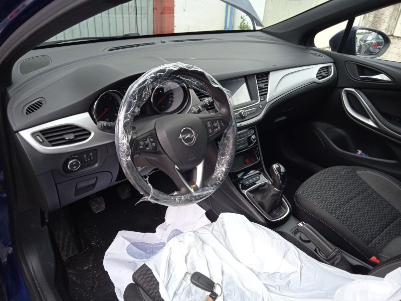 opel astra k (b16) del año 2020