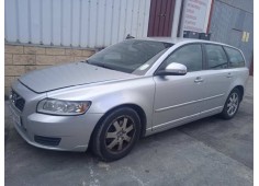 volvo v50 familiar del año 2011