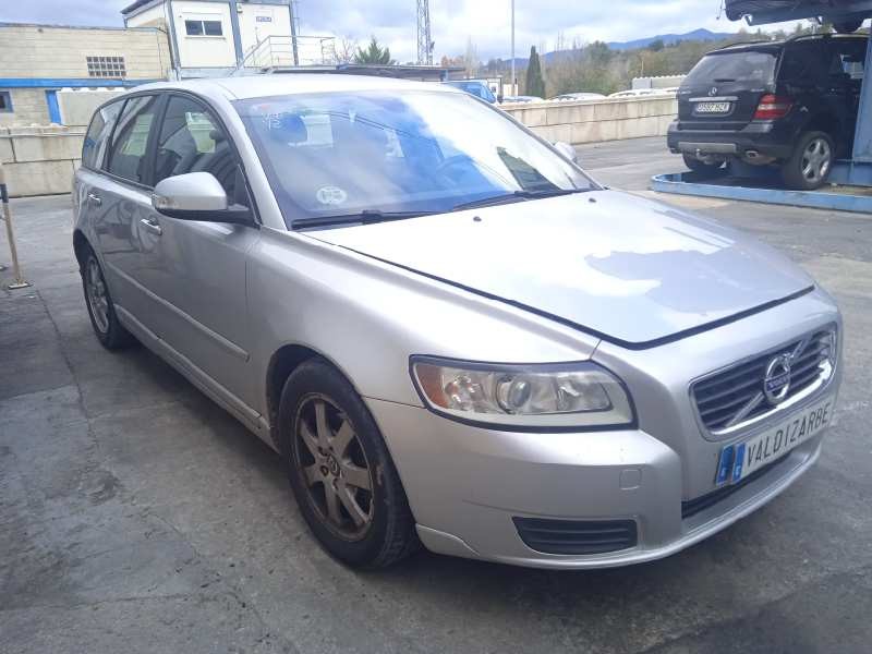 volvo v50 familiar del año 2011