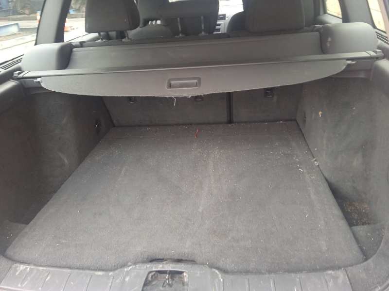 volvo v50 familiar del año 2011