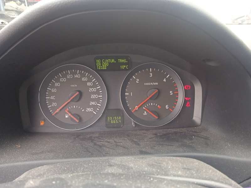 volvo v50 familiar del año 2011