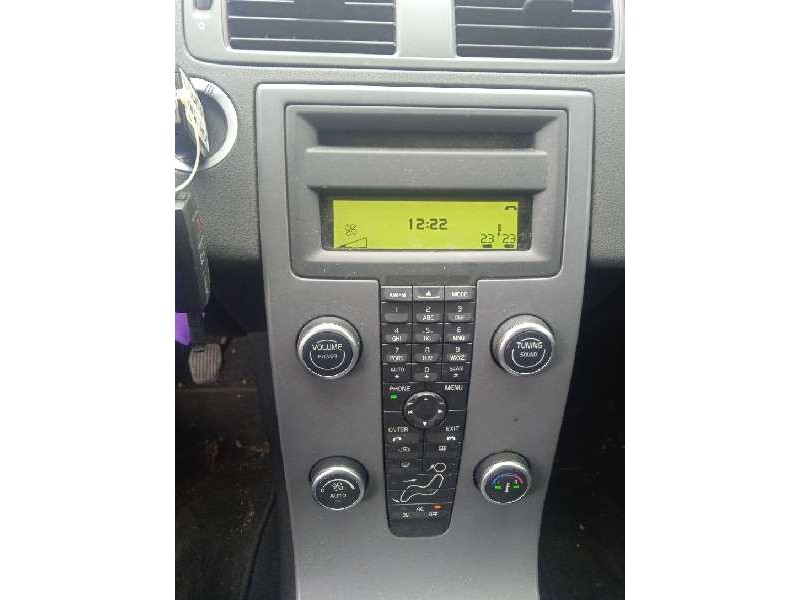 volvo v50 familiar del año 2011