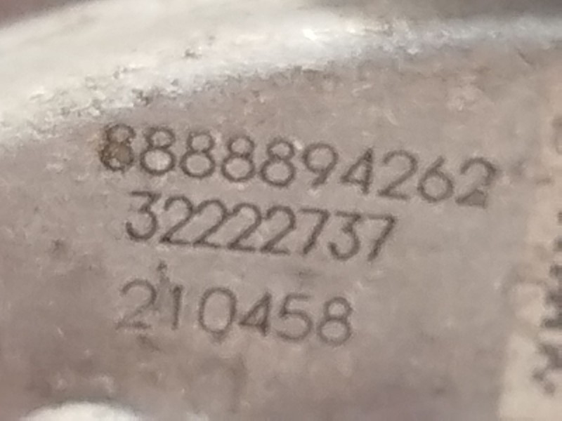 Recambio de bomba agua para lynk & co 01 phev referencia OEM IAM 8888894262 32222737 