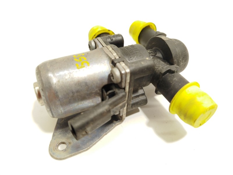 Recambio de bomba agua para lynk & co 01 phev referencia OEM IAM 8888038596 31461924 