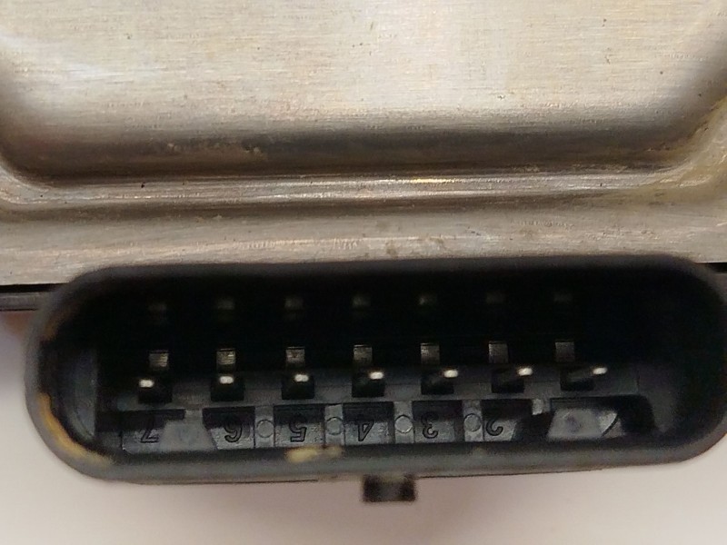 Recambio de modulo electronico para lynk & co 01 phev referencia OEM IAM 8892136175  A2C77906603