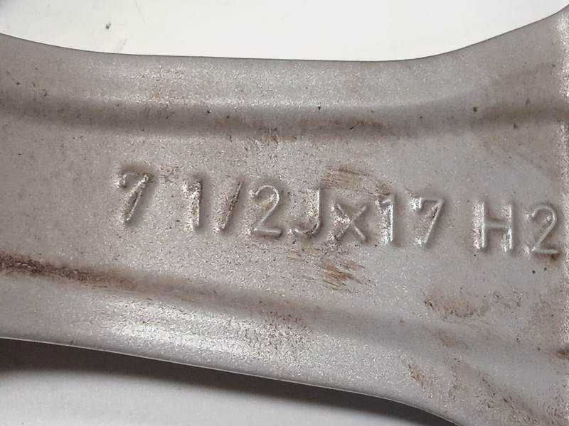 Recambio de llanta para bmw serie 3 berlina (g20) 320i referencia OEM IAM 7915323 36117915323 