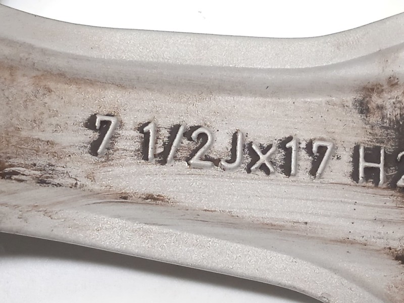 Recambio de llanta para bmw serie 3 berlina (g20) 320i referencia OEM IAM 7915323 36117915323 