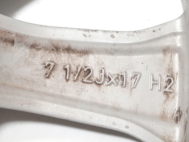 Recambio de llanta para bmw serie 3 berlina (g20) 320i referencia OEM IAM 7915323 36117915323 