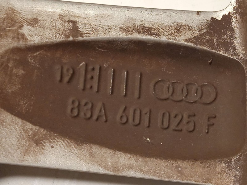 Recambio de llanta para audi q3 (f3b) 35 tdi referencia OEM IAM 83A601025F  