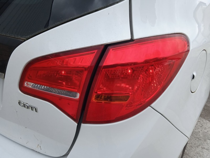 opel meriva b monospace (s10) del año 2010