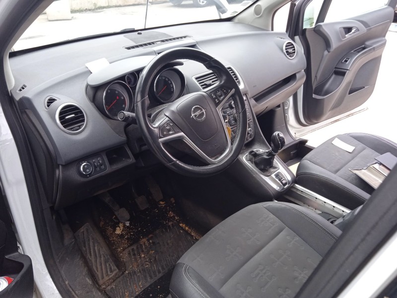 opel meriva b monospace (s10) del año 2010