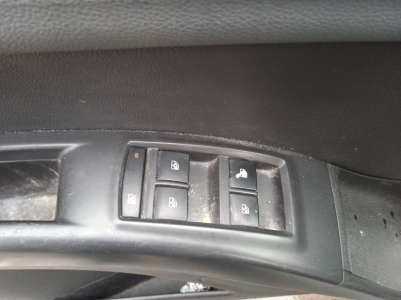 opel meriva b monospace (s10) del año 2010