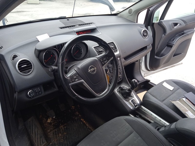 opel meriva b monospace (s10) del año 2010