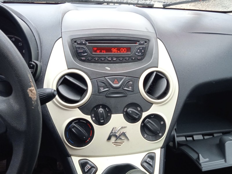 ford ka (ru8) del año 2011