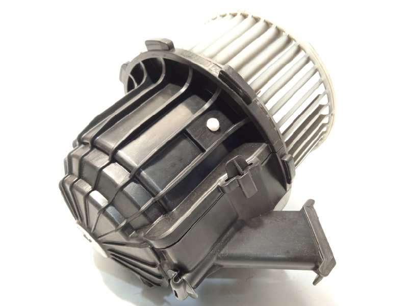 MOTOR CALEFACCION 8T1820021 