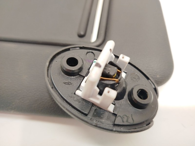 Recambio de parasol izquierdo para toyota c-hr (_x1_) 1.8 hybrid (zyx10_, zyx11_) referencia OEM IAM 74320F4024C1  