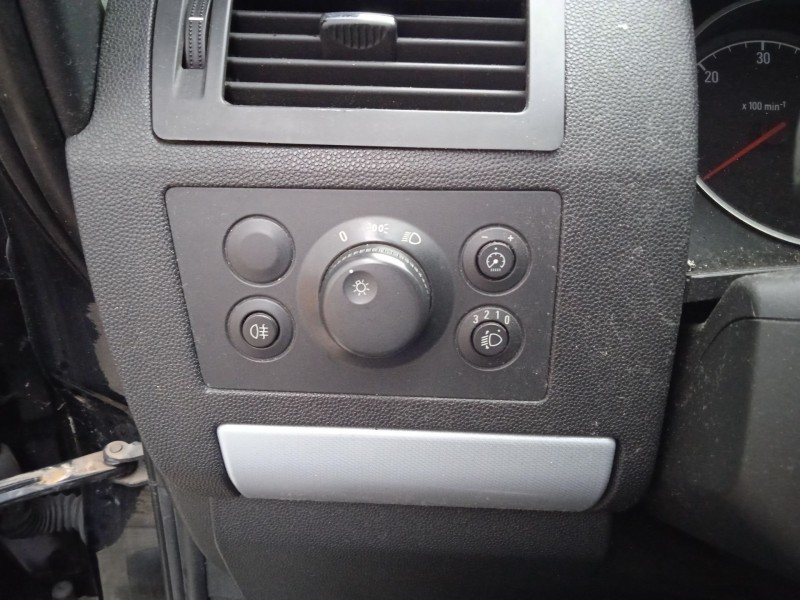 opel zafira / zafira family b (a05) del año 2007