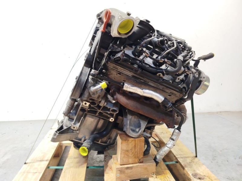 Recambio de despiece motor para audi q7 (4lb) 3.0 tdi quattro referencia OEM IAM BUG  