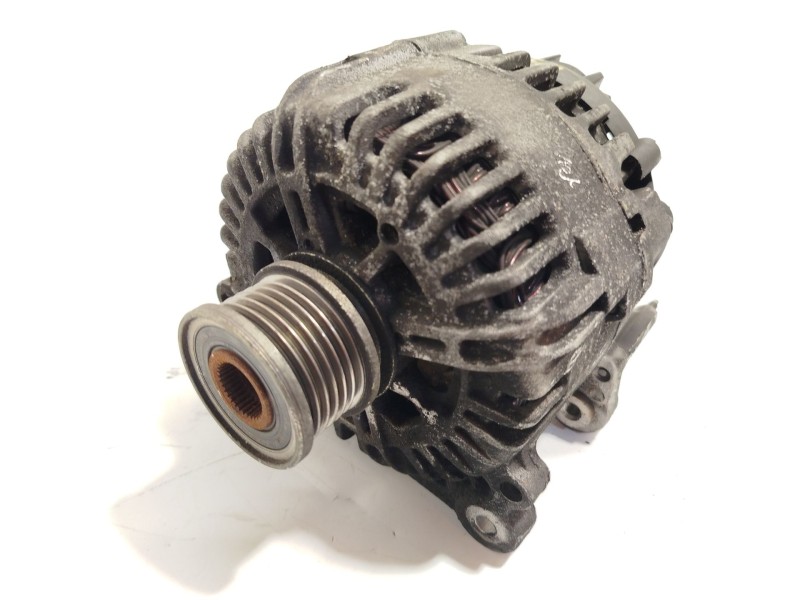 Recambio de alternador para seat exeo st (3r5) 2.0 tdi referencia OEM IAM 06F903023P  TG14C023
