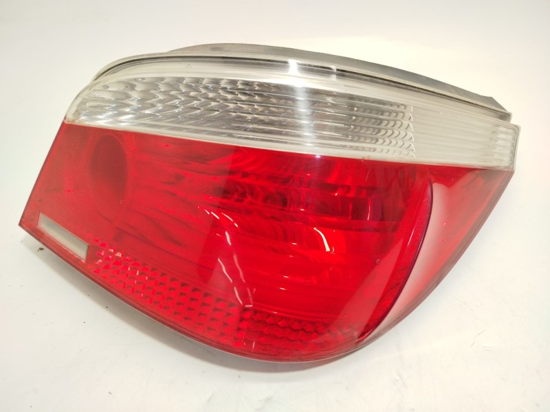 Recambio de piloto trasero derecho para bmw 5 (e60) 520 d referencia OEM IAM 7165738 63217165738 