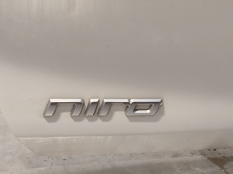 Recambio de porton trasero para kia niro (de) 1.6 gdi hybrid referencia OEM IAM 73700G5000 87210G5000 87110G5140